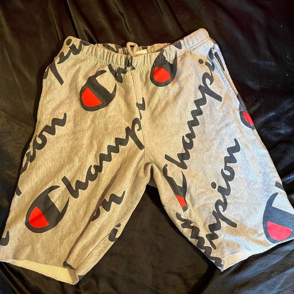 Mens Champion shorts - Picture 1 of 2